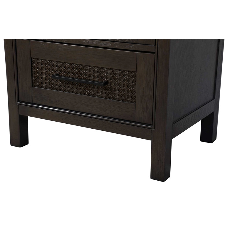 Elegant Kitchen and Bath 24