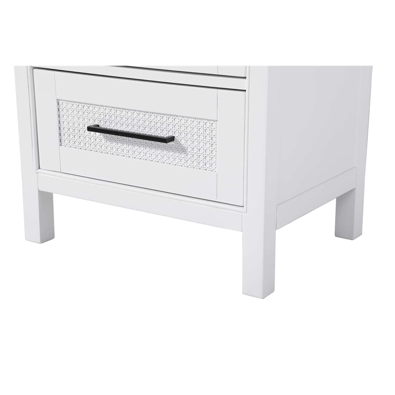 Elegant Kitchen and Bath 24