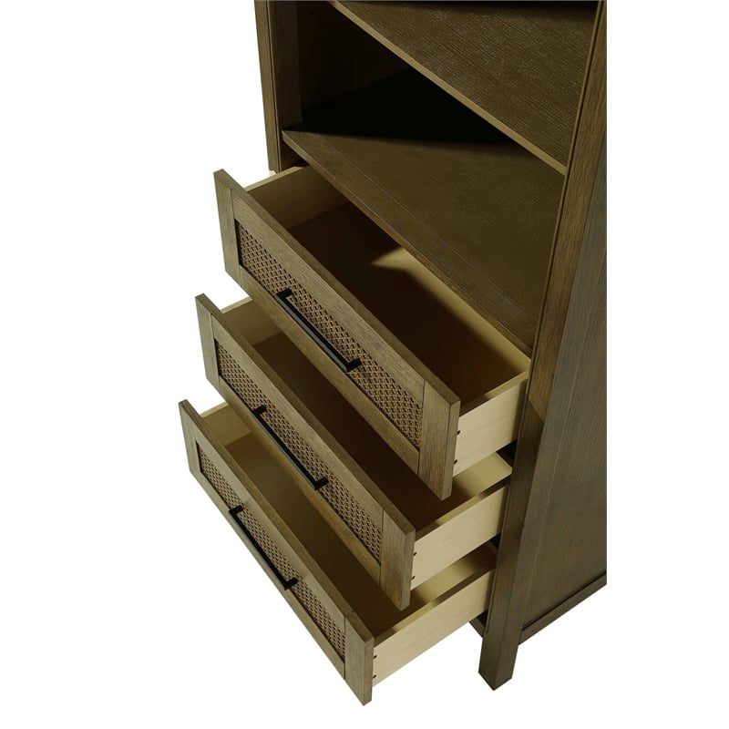 Elegant Kitchen and Bath 28