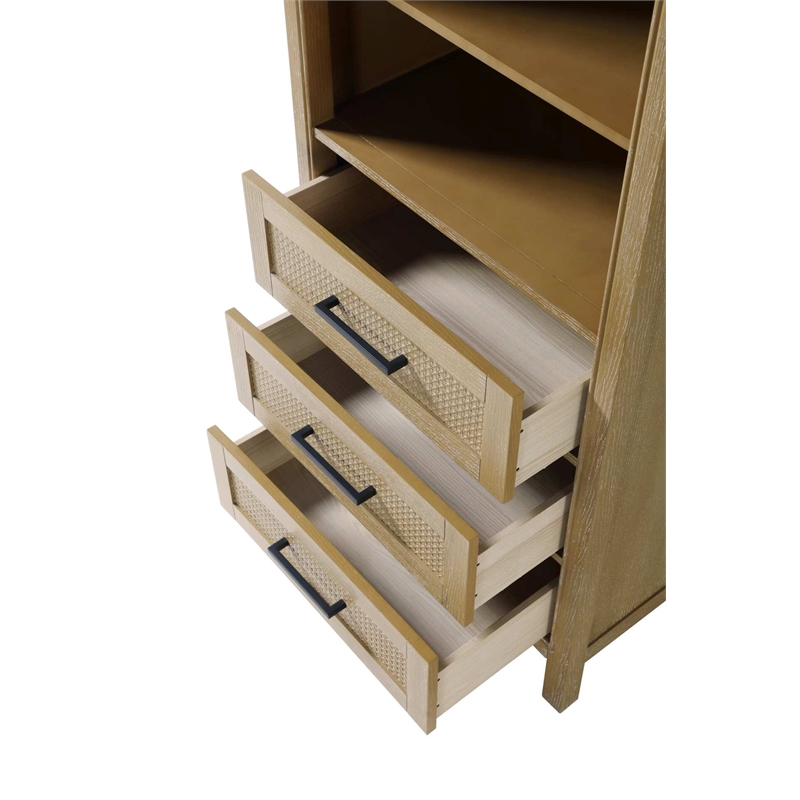 Elegant Kitchen and Bath 28