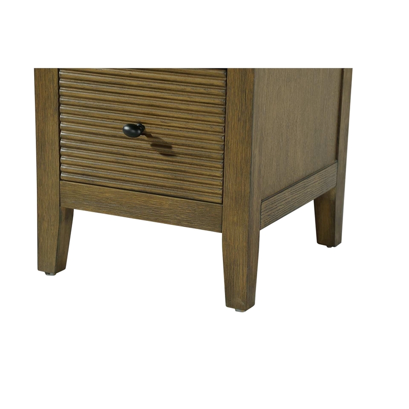 Elegant Kitchen and Bath 16