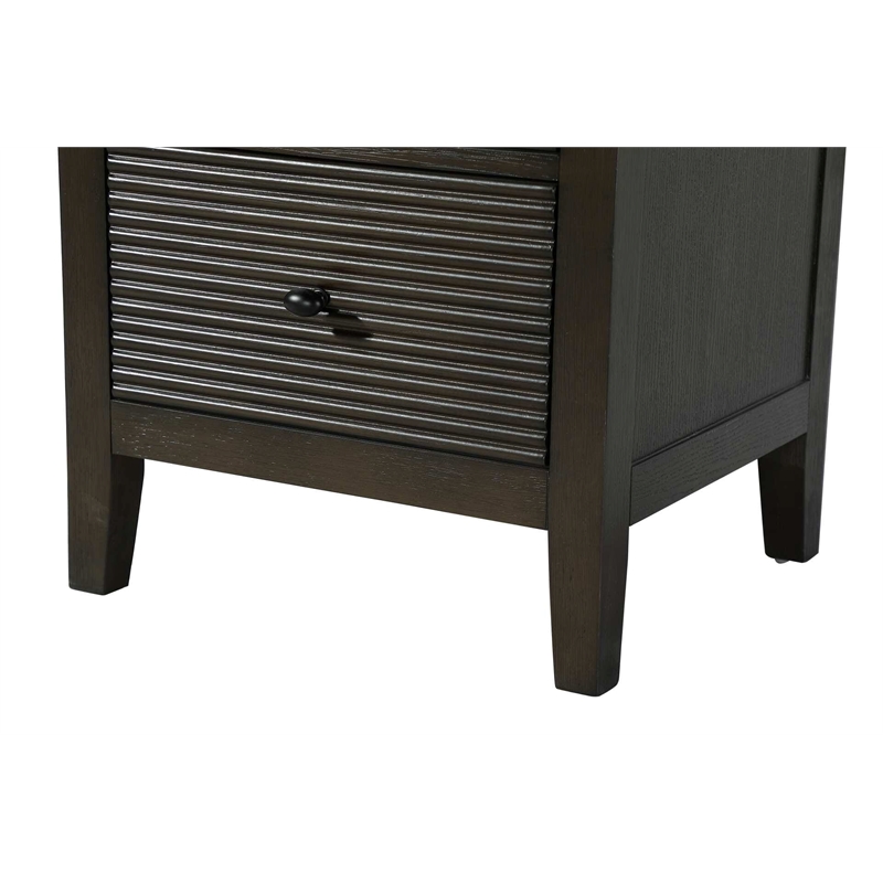 Elegant Kitchen and Bath 20