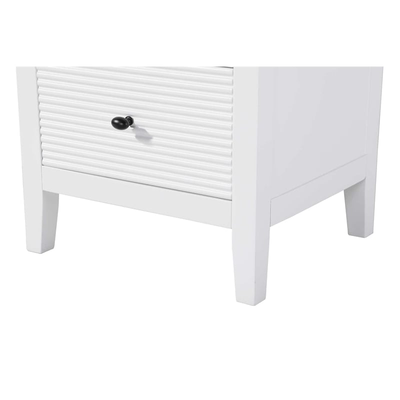 Elegant Kitchen and Bath 20