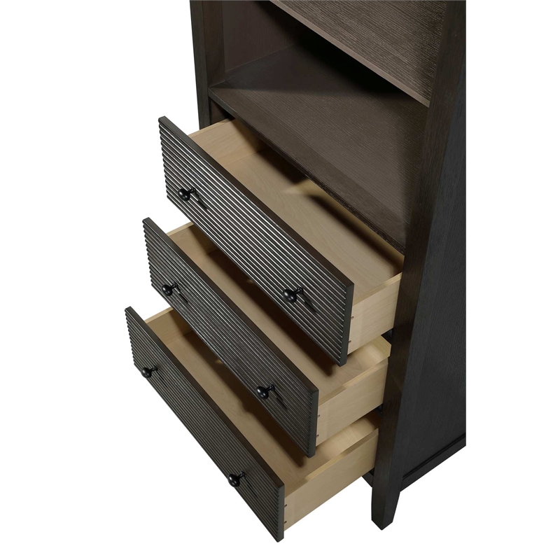 Elegant Kitchen and Bath 28