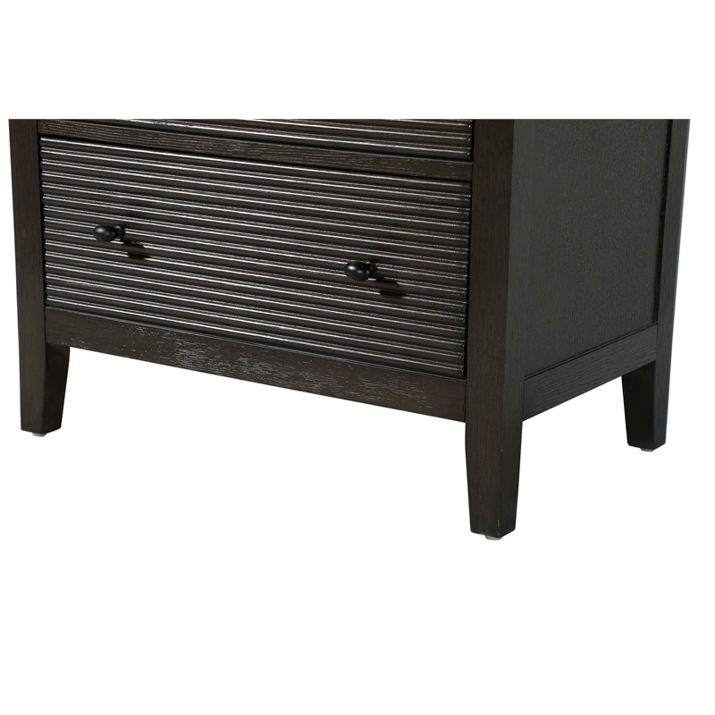 Elegant Kitchen and Bath 28