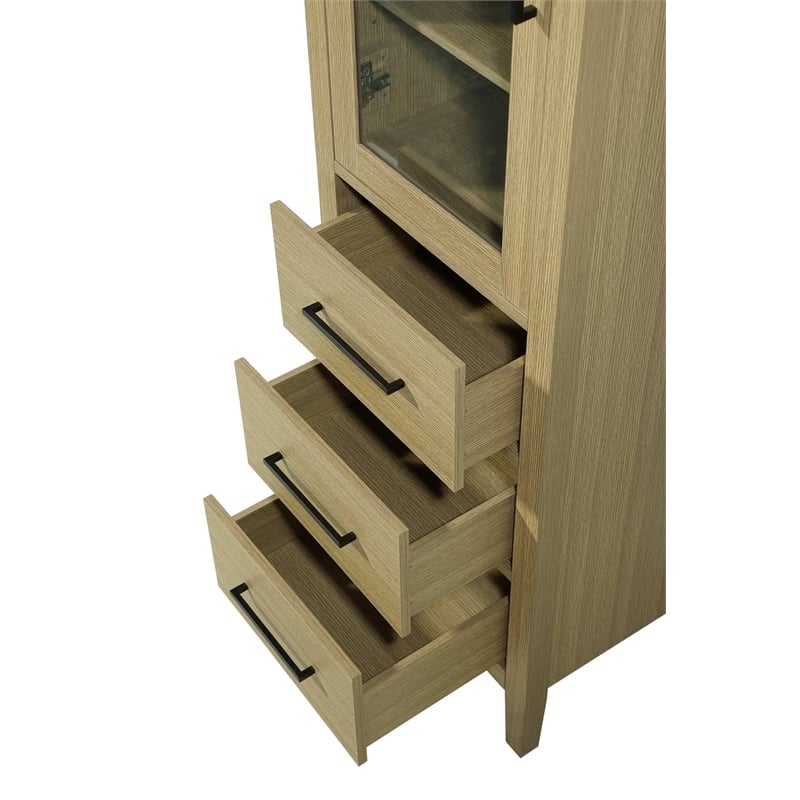 Elegant Kitchen and Bath 20