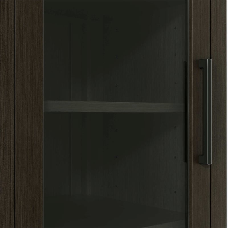 Elegant Kitchen and Bath 20