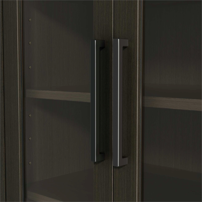 Elegant Kitchen and Bath 28