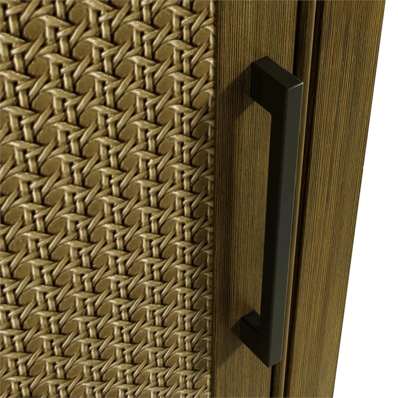 Elegant Kitchen and Bath 20