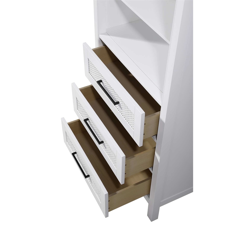 Elegant Kitchen and Bath 28