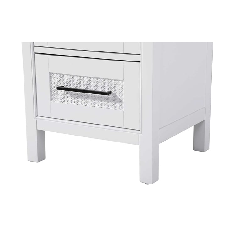 Elegant Kitchen and Bath 20