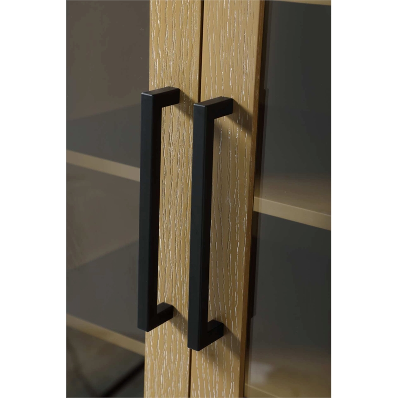 Elegant Kitchen and Bath 24