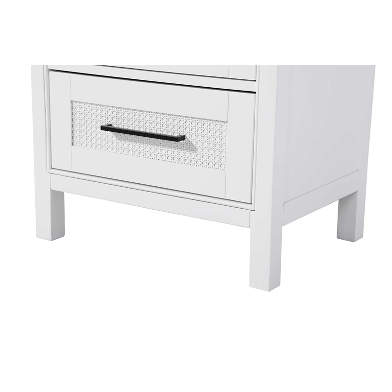 Elegant Kitchen and Bath 24