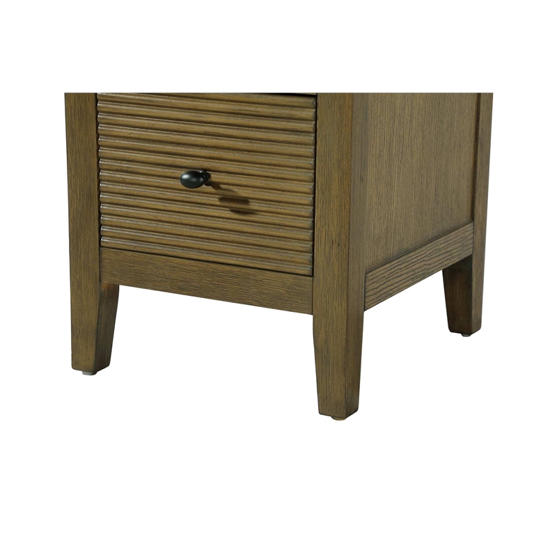 Elegant Kitchen and Bath 16