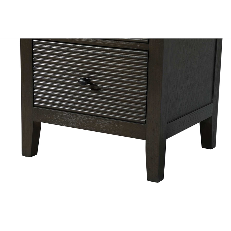 Elegant Kitchen and Bath 20