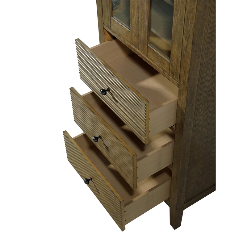 Elegant Kitchen and Bath 24