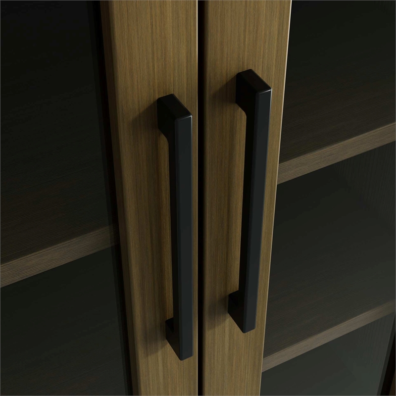 Elegant Kitchen and Bath 24