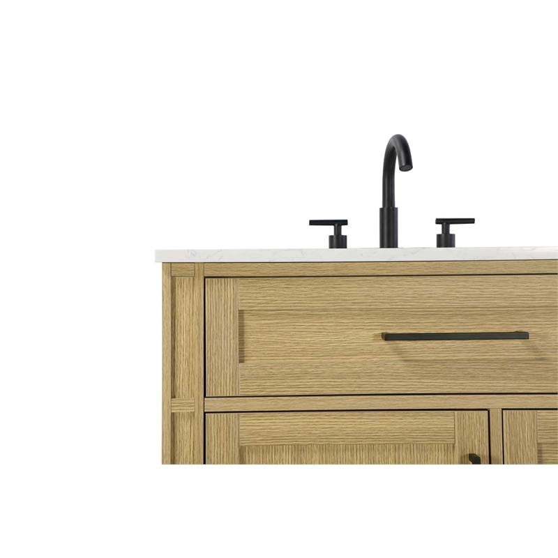 Elegant Kitchen and Bath 32