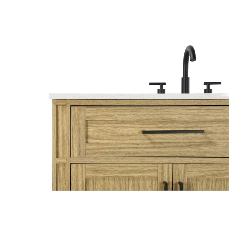 Elegant Kitchen and Bath 42