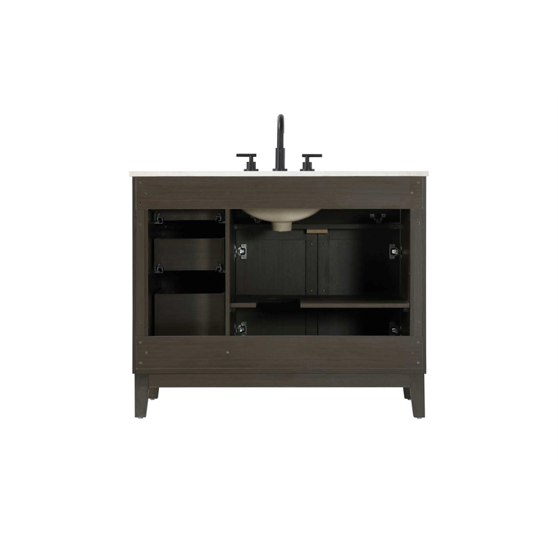 Elegant Kitchen and Bath 42