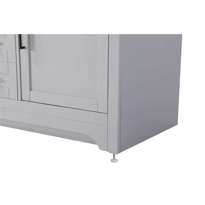 Elegant Kitchen and Bath 54