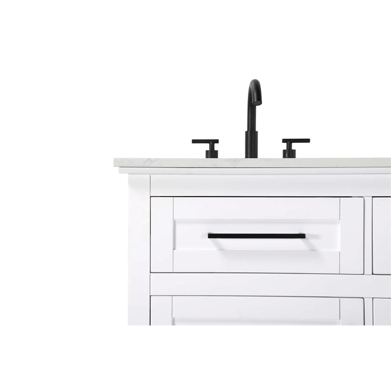 Elegant Kitchen and Bath 54