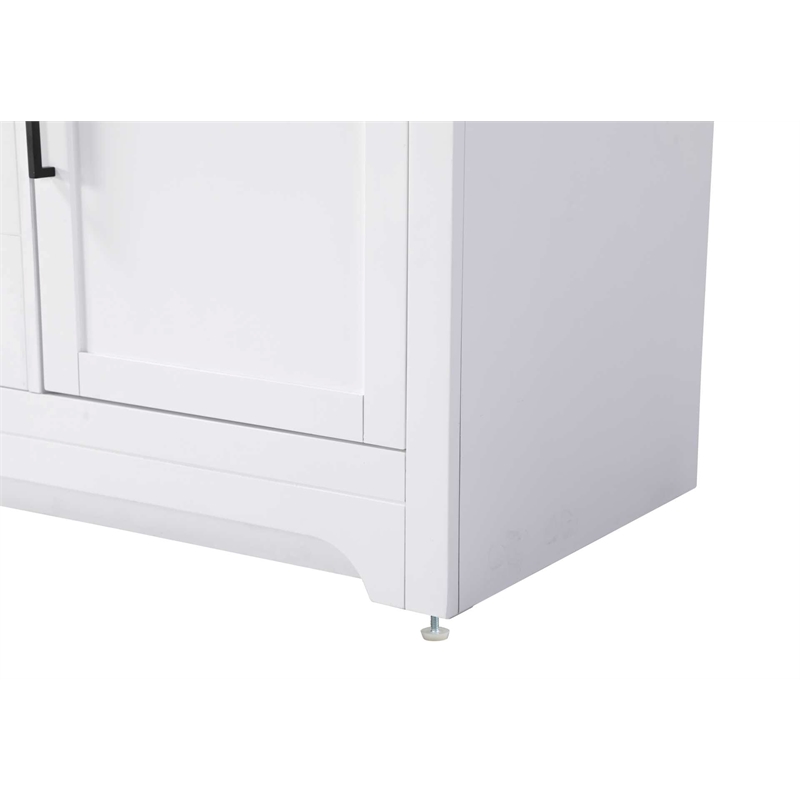 Elegant Kitchen and Bath 54