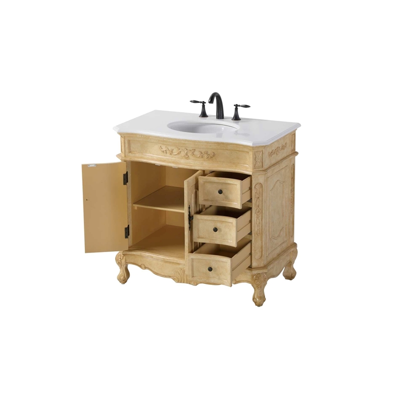 Elegant Kitchen and Bath 36