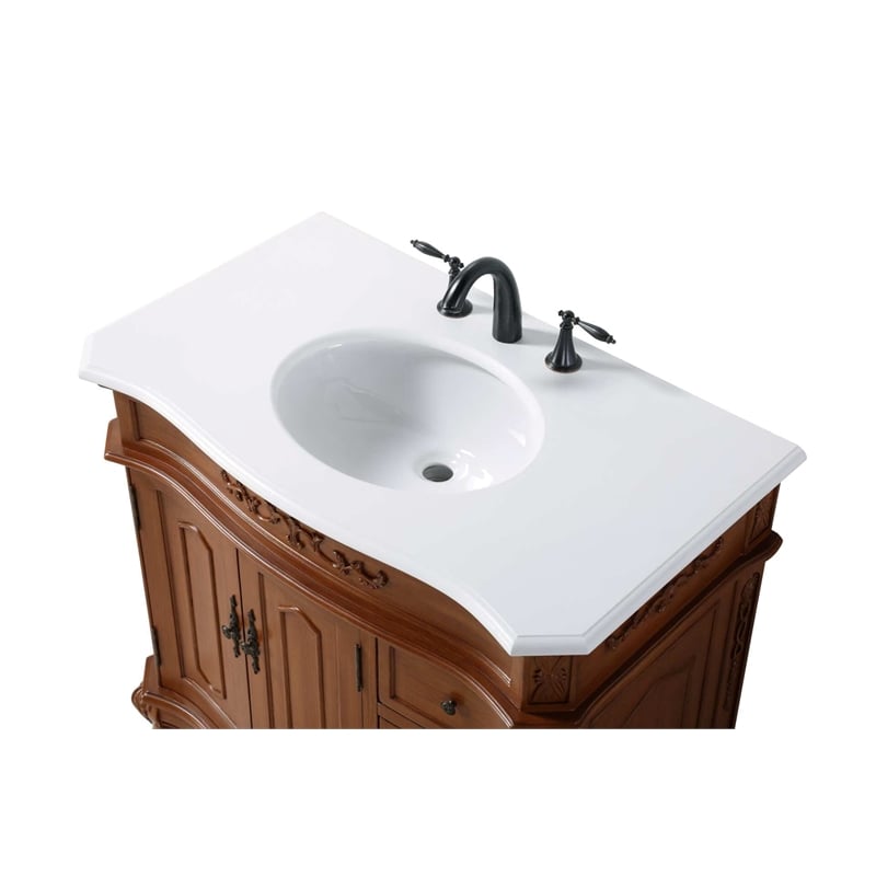 Elegant Kitchen and Bath 36