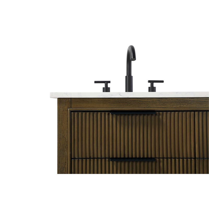 Elegant Kitchen and Bath 54