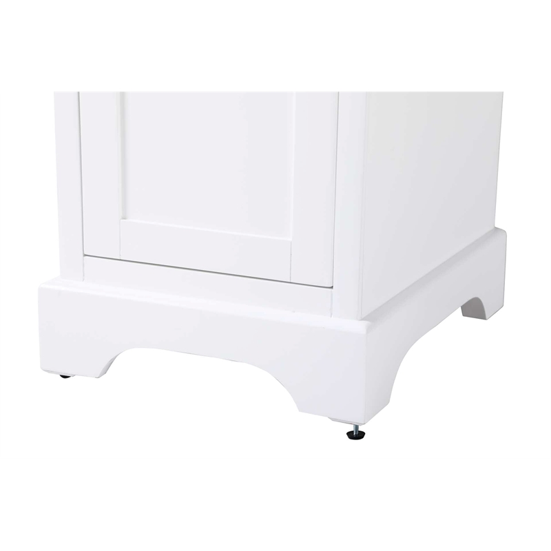 Elegant Kitchen and Bath 16