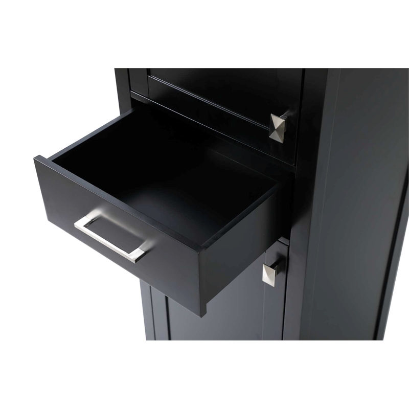 Elegant Kitchen and Bath 20