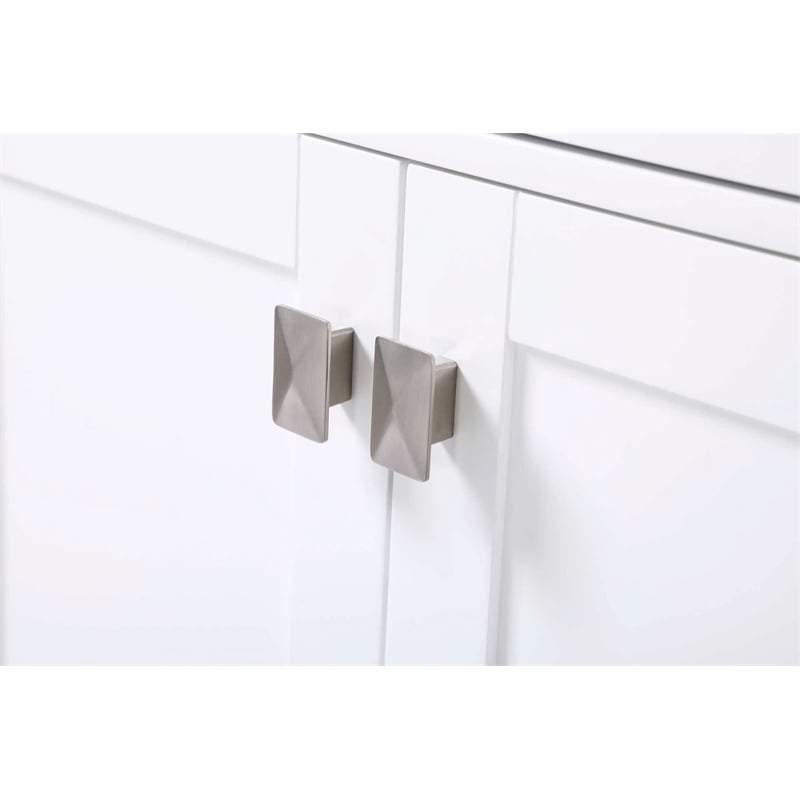 Elegant Kitchen and Bath 24