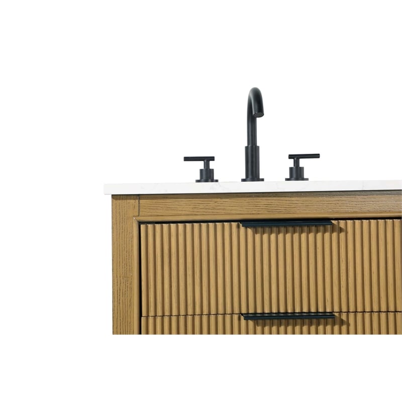 Elegant Kitchen and Bath 24
