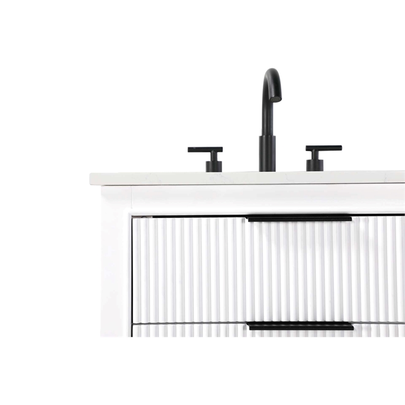 Elegant Kitchen and Bath 24