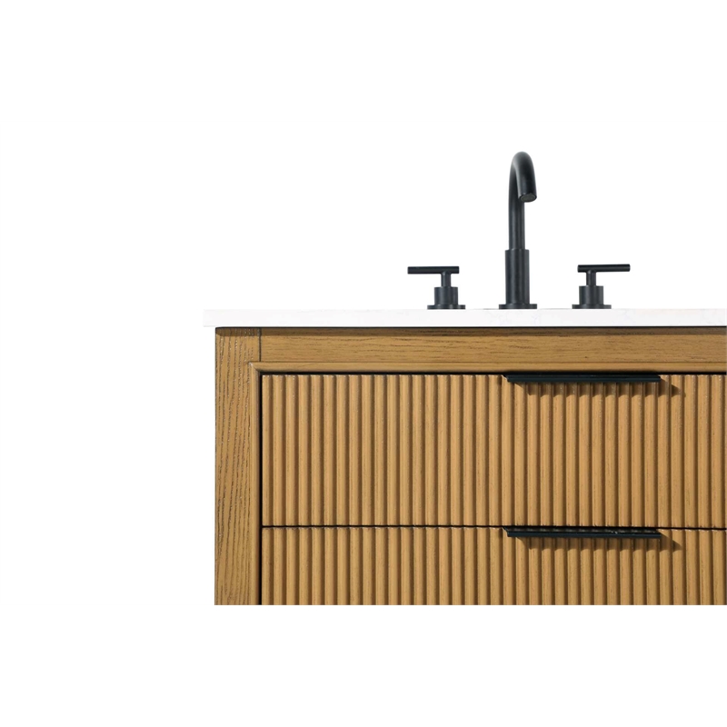 Elegant Kitchen and Bath 30