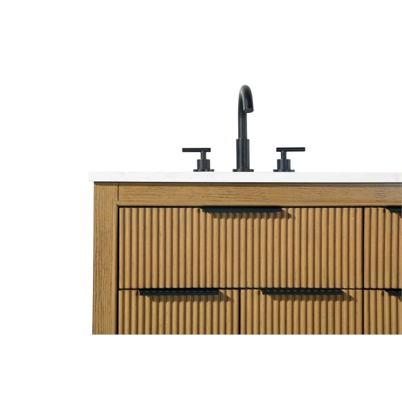 Elegant Kitchen and Bath 32