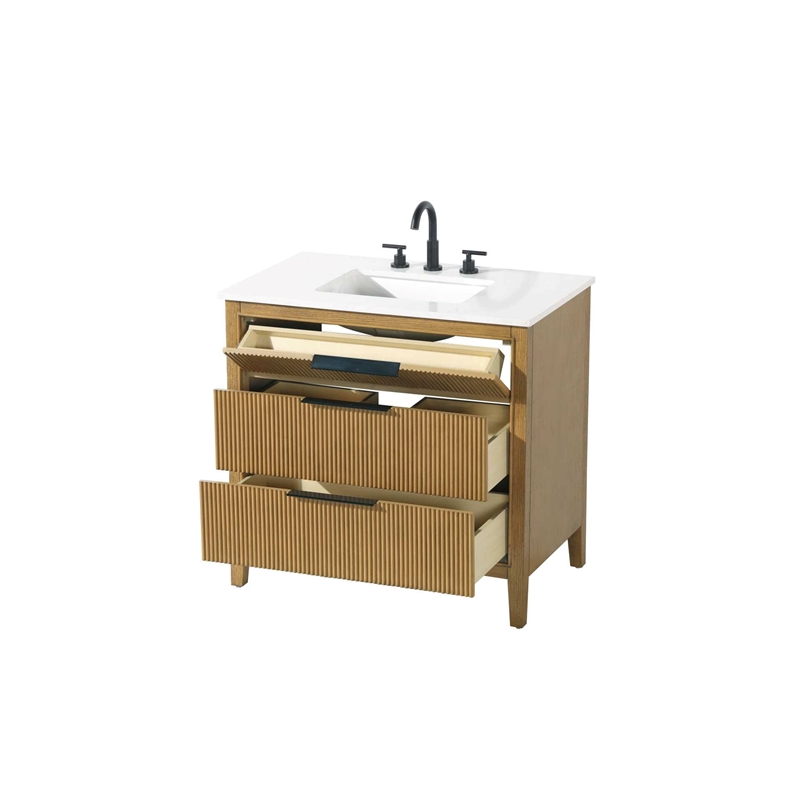 Elegant Kitchen and Bath 36