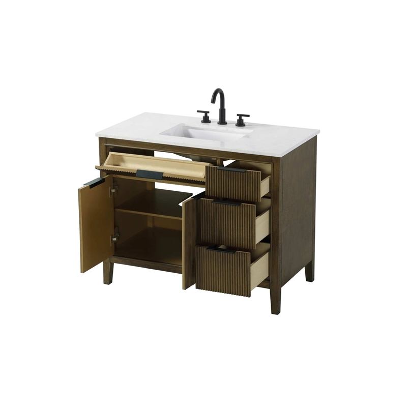 Elegant Kitchen and Bath 42