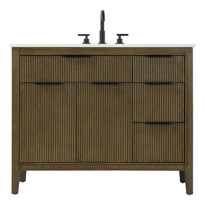 Elegant Kitchen and Bath 42