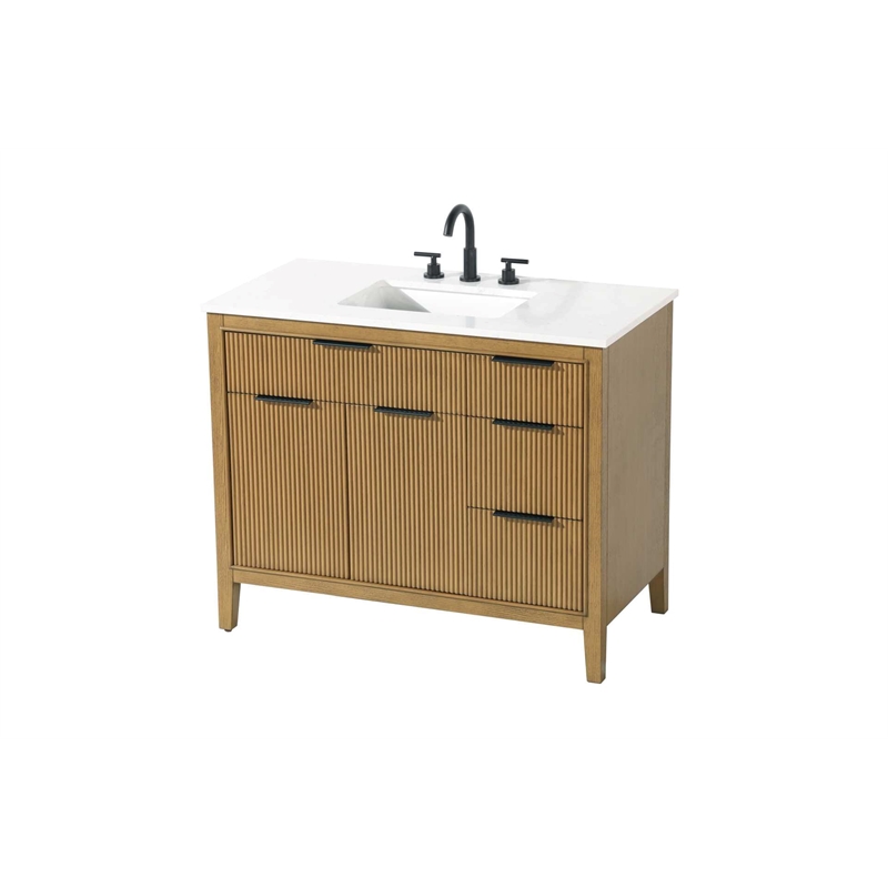 Elegant Kitchen and Bath 42