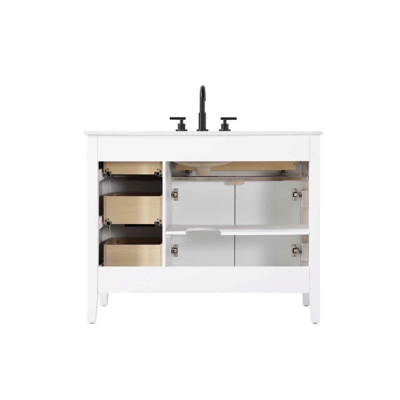 Elegant Kitchen and Bath 42