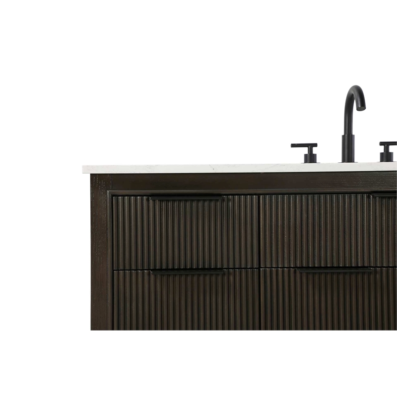 Elegant Kitchen and Bath 54
