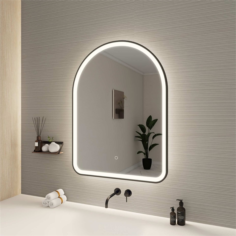 Elegant Kitchen and Bath 36