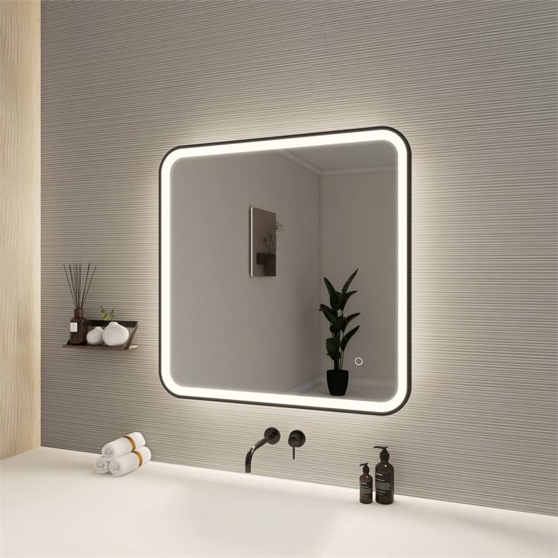 Elegant Kitchen and Bath 30