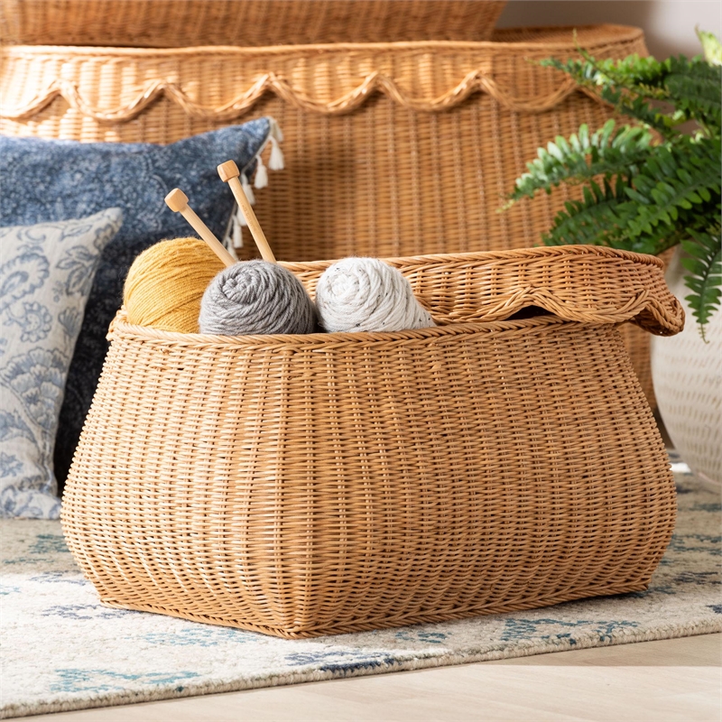 bali & pari Ayleen Natural Rattan Basket with Scalloped Lid Storage Box Small