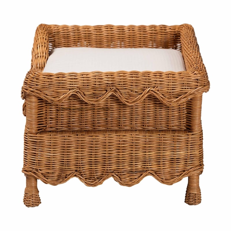bali & pari Papina Natural Rattan Pet Bed with Scalloped Sides