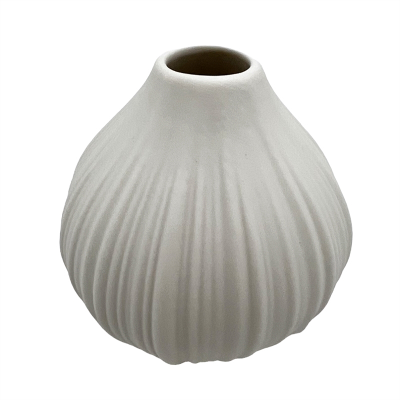 Bergamo Art Modern Onion Ceramic Vase in White