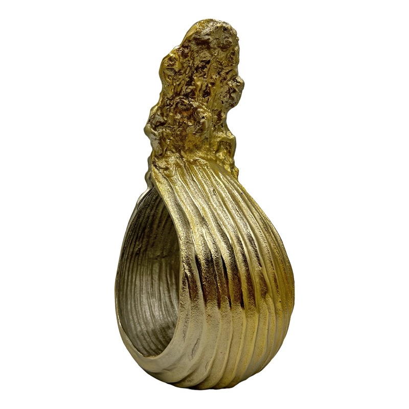 Bergamo Art Decorative Handmade Aluminum Modern Flower Sculpture in Gold