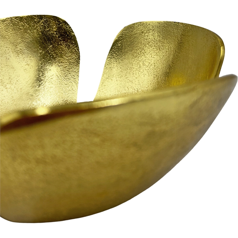 Bergamo Art 9 Inch Wide Decorative Handmade Aluminum Clover Leaf Bowl in Gold